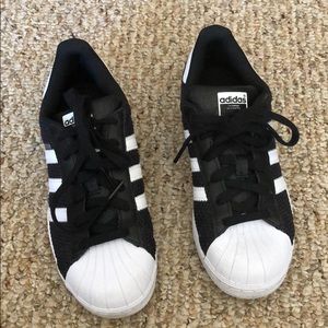 Adidas women’s superstar sneakers